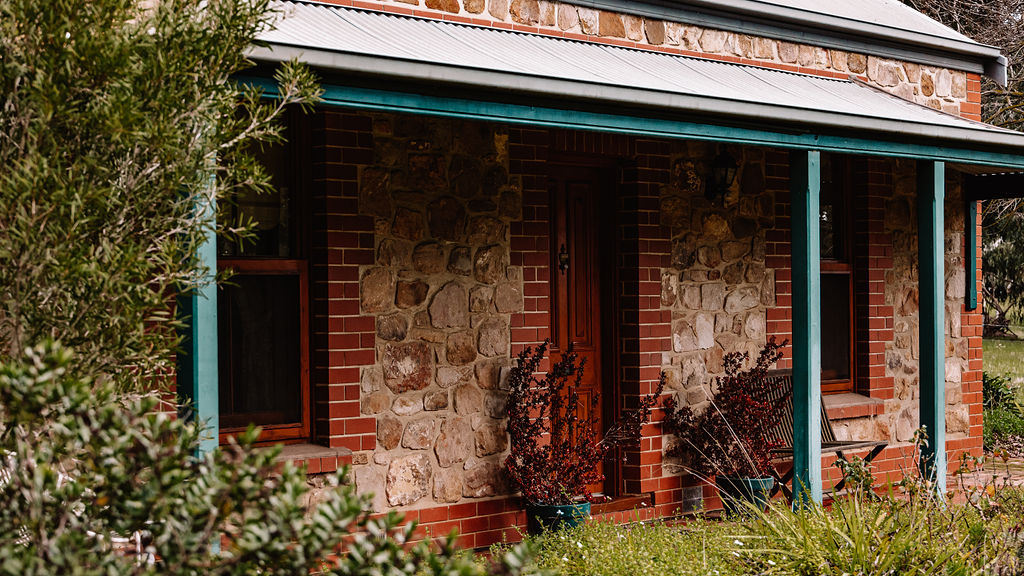 Amanda's Cottage 1899 in McLaren Vale, Australia
